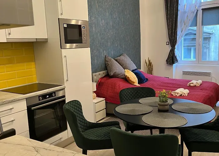 Center Apartman In The Famous Hajos Street